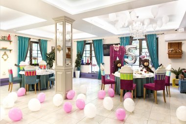 Где отметить выпускной в Москве