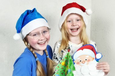 Квест по поиску подарка на Новый год