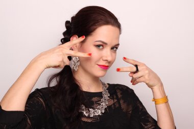 Конкурсы на корпоратив на 8 Марта